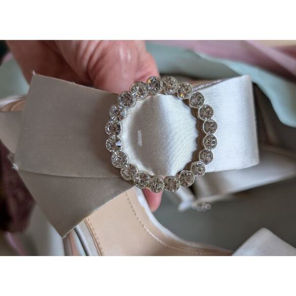 Imagine Vince Camuto IM-WESTCOTT Heels Shoes 6M Ivory Satin - Picture 10 of 12